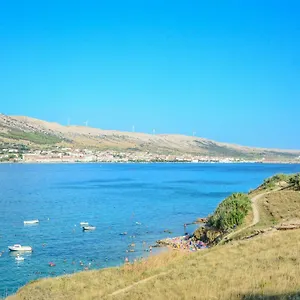 Prvi Red Do Mora , Pag Town Chorwacja